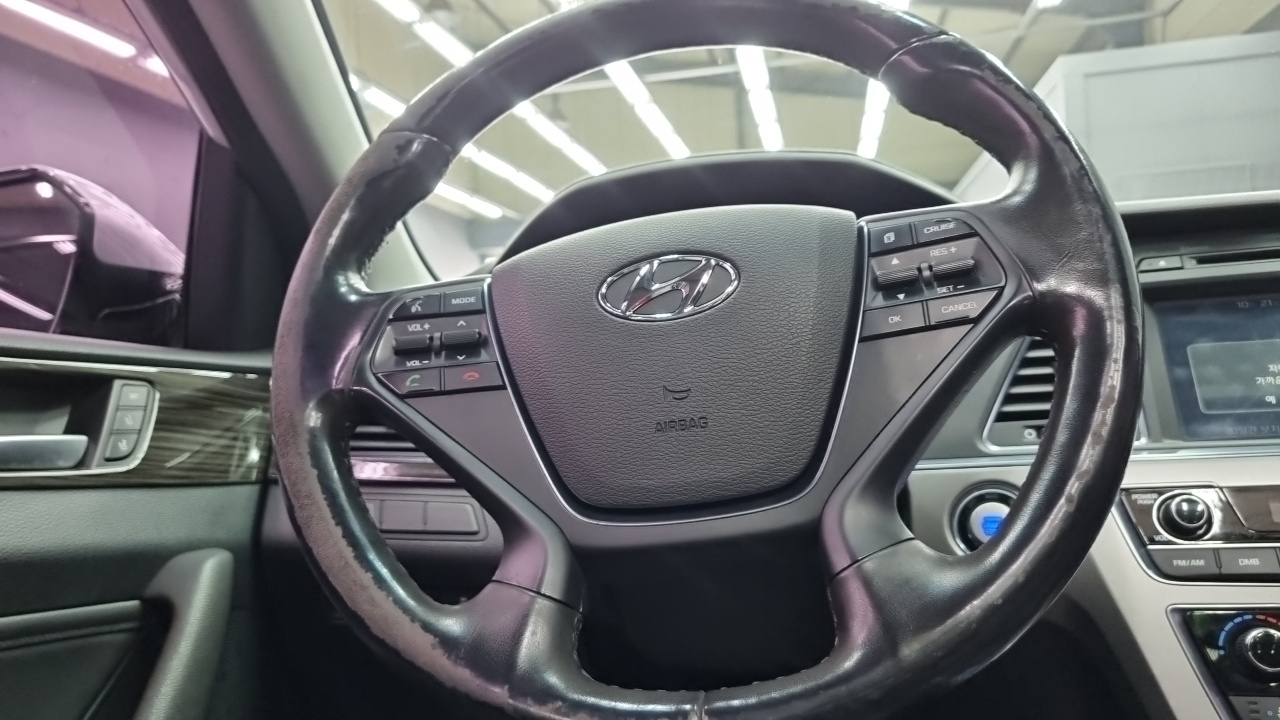 Hyundai Sonata (LF) LPI Modern(Handicapped) 2015 — фото 16