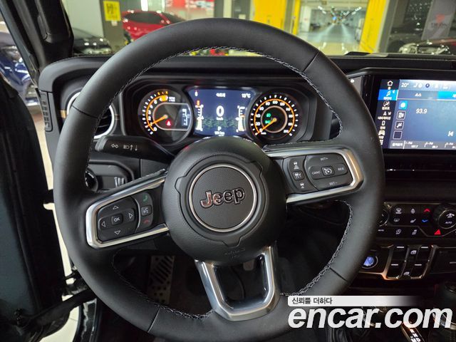 Jeep Wrangler (JL) 2.0 Sahara 4Door 2026 — фото 9