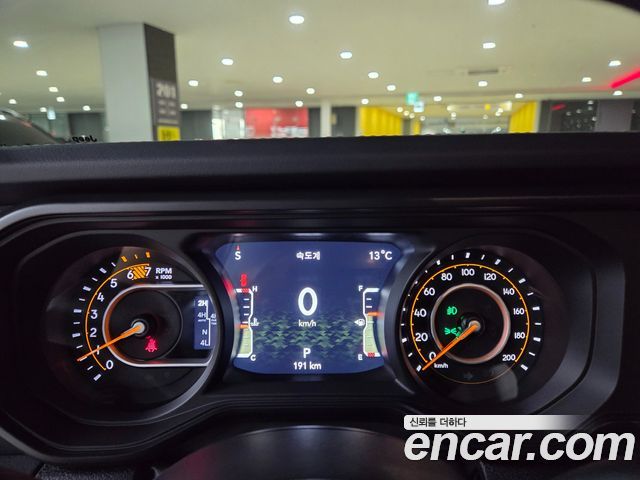 Jeep Wrangler (JL) 2.0 Sahara 4Door 2026 — фото 10