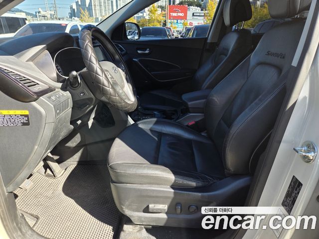 Hyundai Santa Fe (DM) Diesel(e-VGT) 2.0 2WD Premium 2015 — фото 5