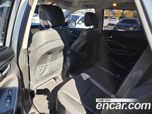 Hyundai Santa Fe (DM) Diesel(e-VGT) 2.0 2WD Premium 2015 — фото 6
