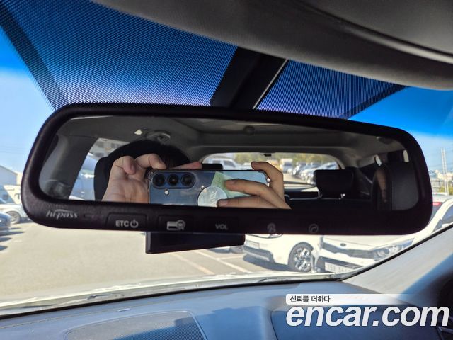 Hyundai Santa Fe (DM) Diesel(e-VGT) 2.0 2WD Premium 2015 — фото 16