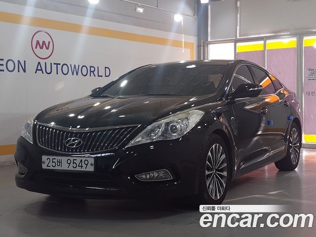 Hyundai Grandeur (HG) HG240 Modern