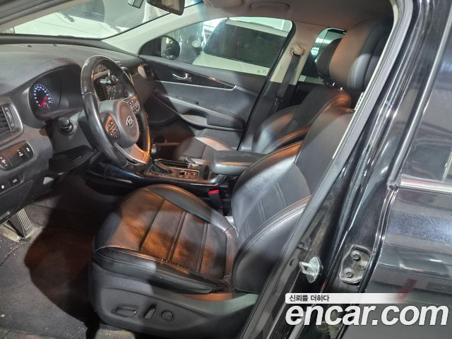 Kia Sorento Diesel 2.0 2WD Noblesse 2015 — фото 16