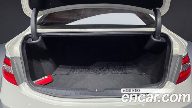 Hyundai Grandeur (HG) HG300 Premium 2016 — фото 27