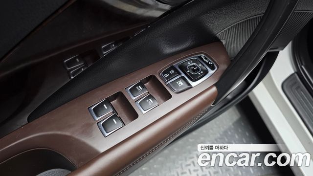 Hyundai Grandeur (HG) HG300 Premium 2016 — фото 29