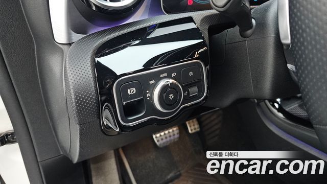 Mercedes-Benz CLA-Class (C118) CLA250 4MATIC 2020 — фото 19