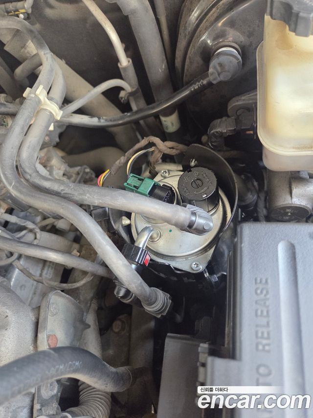 KG Mobility (SsangYong) Rexton W 2.0 4WD RX7 Luxury 2014 — фото 18