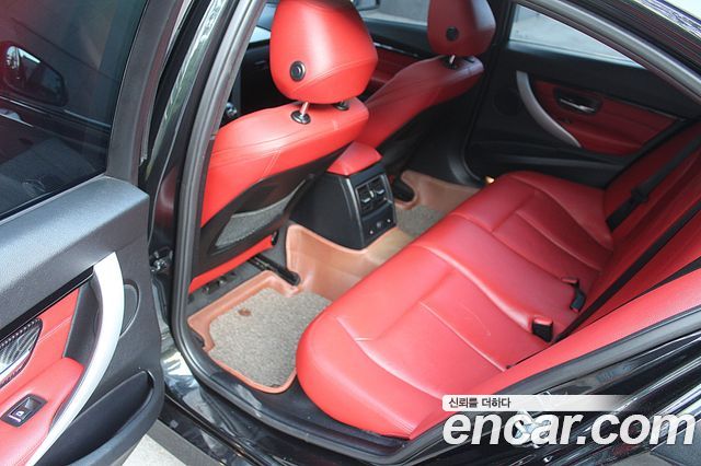 BMW 3 Series (F30) 330i M Sport 2017 — фото 19