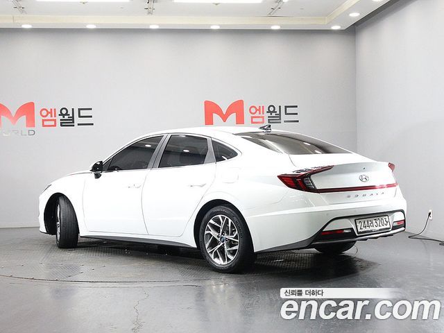 Hyundai Sonata (DN8) 2.0 LPG(rental car) Smart 2020 — фото 4