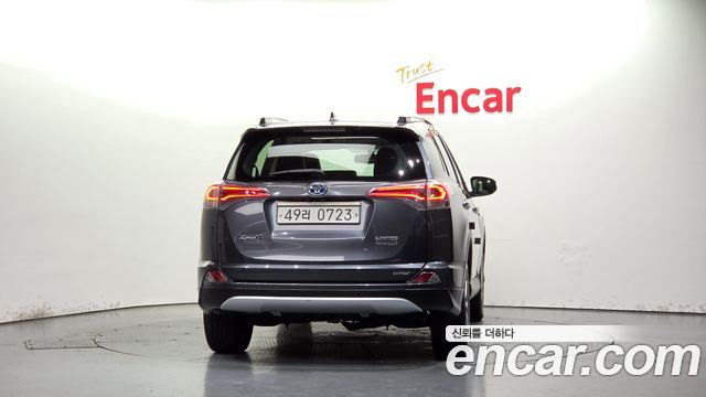 Toyota RAV4 2.5 4WD Hybrid 4th 2016 — фото 4
