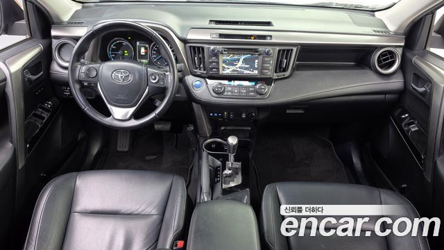 Toyota RAV4 2.5 4WD Hybrid 4th 2016 — фото 7