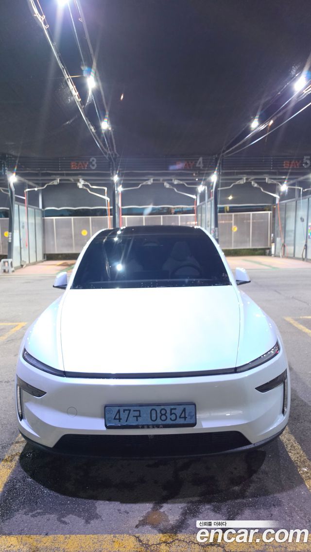 Tesla Model Y L Long Range AWD 2026 — фото 10