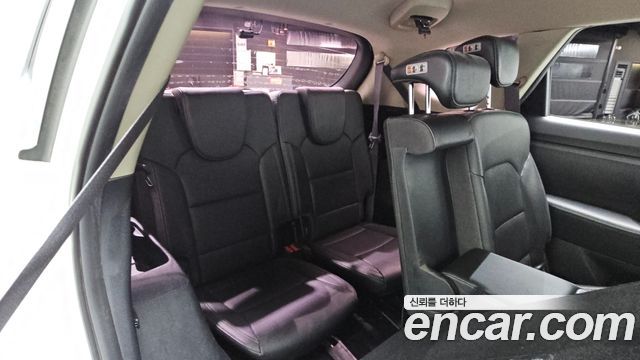 Kia Carens 2.0 LPI Luxury 2017 — фото 12
