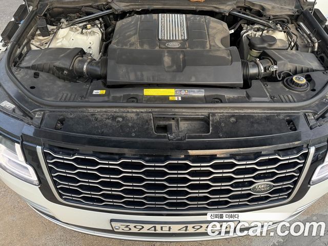 Land Rover Range Rover (IV) 5.0 SC AB LWB 2020 — фото 6