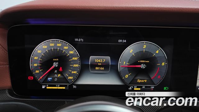Mercedes-Benz CLS-Class (C257) CLS300d AMG Line 2019 — фото 8
