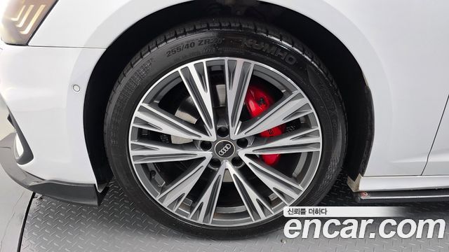 Audi A6 (C8) 50 TDI Quattro Premium 2021 — фото 5