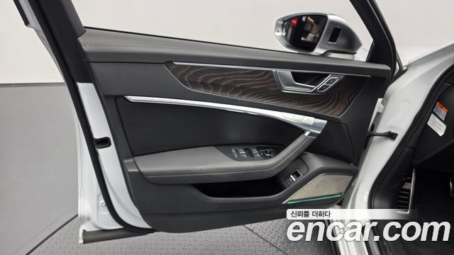 Audi A6 (C8) 50 TDI Quattro Premium 2021 — фото 24