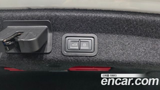 Audi A6 (C8) 50 TDI Quattro Premium 2021 — фото 35