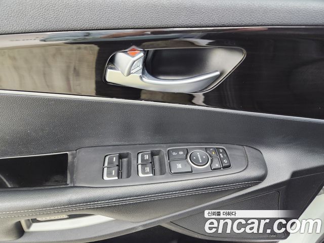 Kia Sorento Gasoline 2.0 Turbo 2WD Noblesse 2018 — фото 21