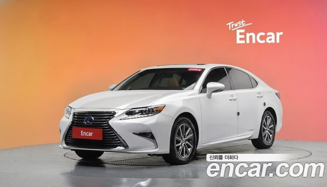 Lexus ES300h Executive XV60