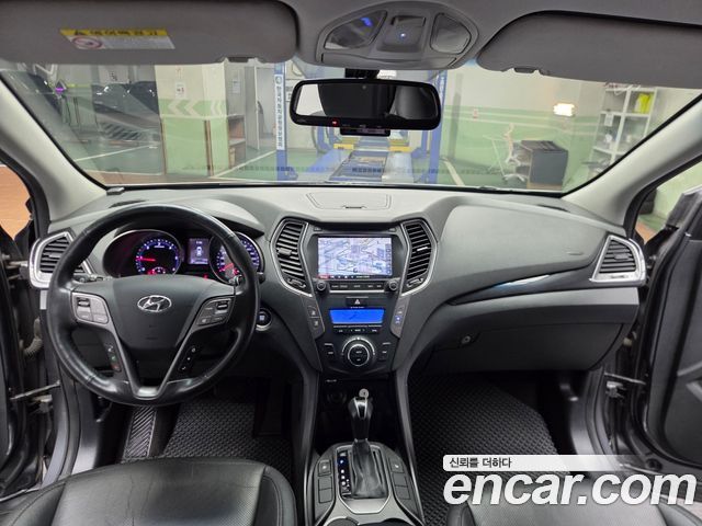 Hyundai Santa Fe (DM) Diesel(e-VGT) 2.0 2WD Premium 2013 — фото 18
