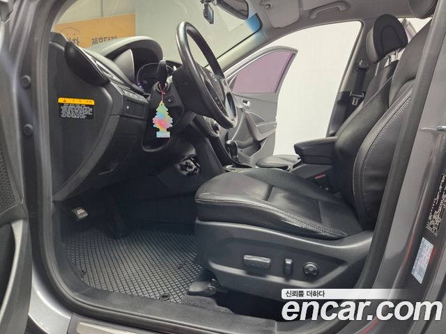 Hyundai Santa Fe (DM) Diesel(e-VGT) 2.0 2WD Premium 2013 — фото 19