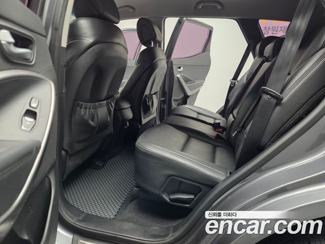 Hyundai Santa Fe (DM) Diesel(e-VGT) 2.0 2WD Premium 2013 — фото 20