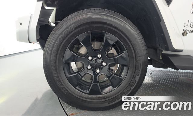 Jeep Wrangler (JL) 2.0 Overland Power Top 4Door 2022 — фото 5