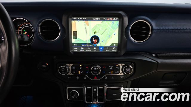 Jeep Wrangler (JL) 2.0 Overland Power Top 4Door 2022 — фото 12