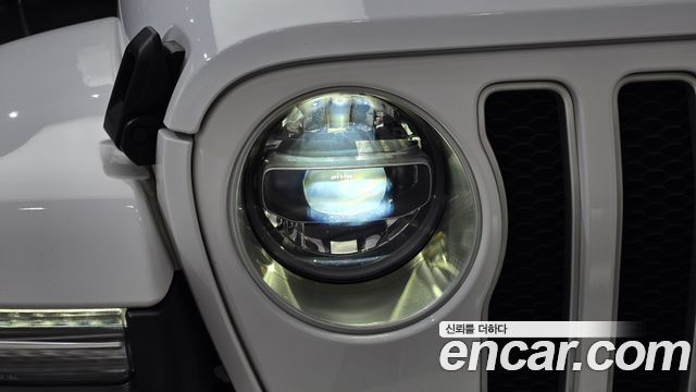 Jeep Wrangler (JL) 2.0 Overland Power Top 4Door 2022 — фото 22