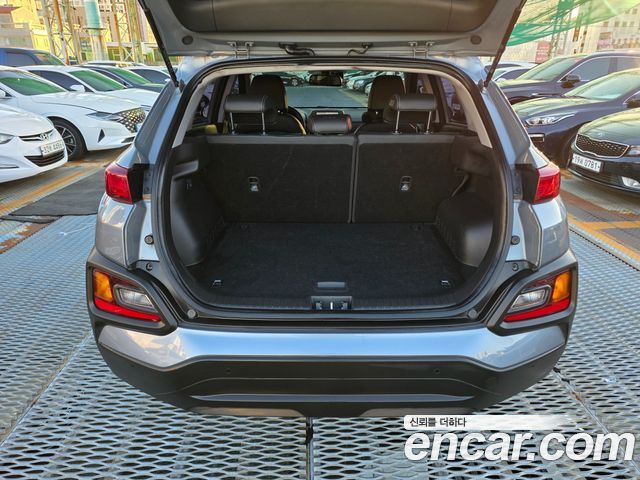 Hyundai Kona 1.6 Turbo 2WD Modern pop 2018 — фото 17