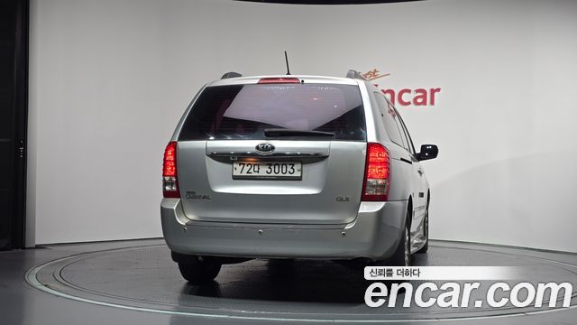 Kia Carnival R Grand Carnival GLX Premium 2012 — фото 4