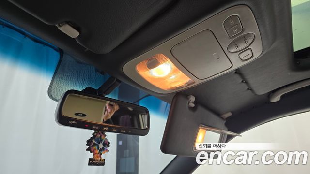 Kia Carnival R Grand Carnival GLX Premium 2012 — фото 16
