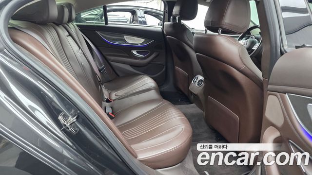 Mercedes-Benz CLS-Class (C257) CLS300d AMG Line 2019 — фото 11