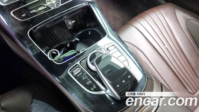 Mercedes-Benz CLS-Class (C257) CLS300d AMG Line 2019 — фото 29