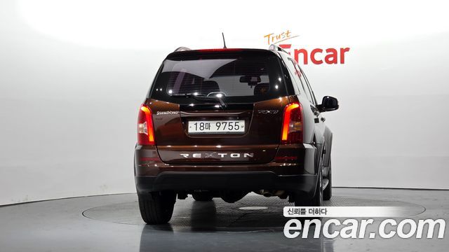 KG Mobility (SsangYong) Rexton W 2.0 4WD RX7 Luxury 2014 — фото 4