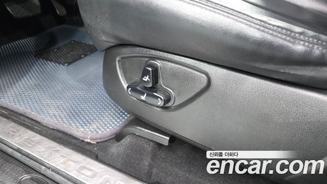 KG Mobility (SsangYong) Rexton W 2.0 4WD RX7 Luxury 2014 — фото 18