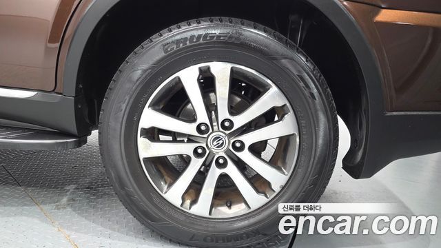 KG Mobility (SsangYong) Rexton W 2.0 4WD RX7 Luxury 2014 — фото 21