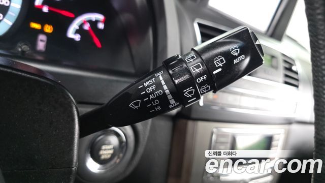 KG Mobility (SsangYong) Rexton W 2.0 4WD RX7 Luxury 2014 — фото 27