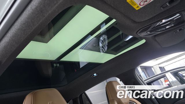 Renault Korea Filante 1.5 E-Tech Iconic 2WD 2027 — фото 17