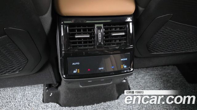 Renault Korea Filante 1.5 E-Tech Iconic 2WD 2027 — фото 19