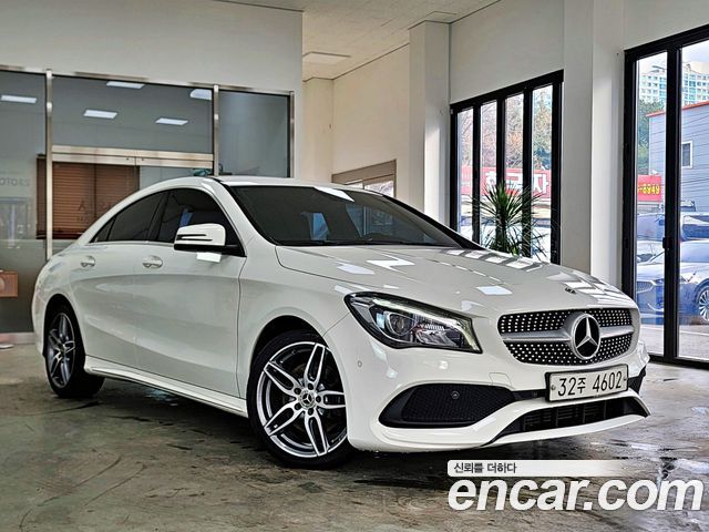 Mercedes-Benz CLA-Class (C117) CLA220 AMG Line