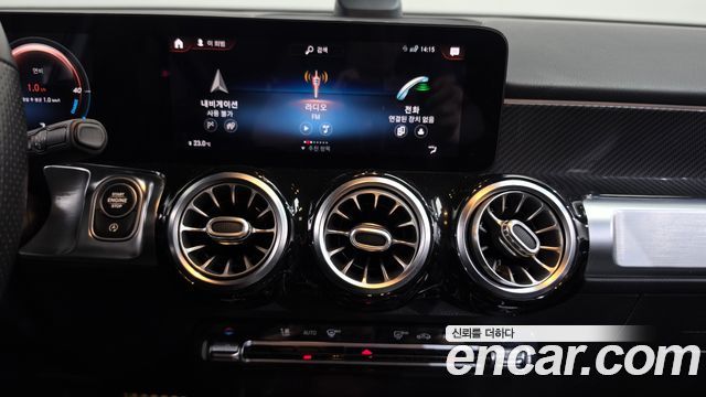 Mercedes-Benz GLB-Class (X247) GLB250 4MATIC 2021 — фото 13