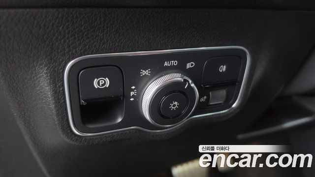 Mercedes-Benz GLB-Class (X247) GLB250 4MATIC 2021 — фото 18