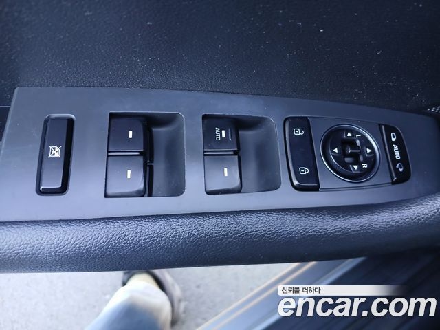 Hyundai Sonata (LF) LPI Premium Special 2015 — фото 22