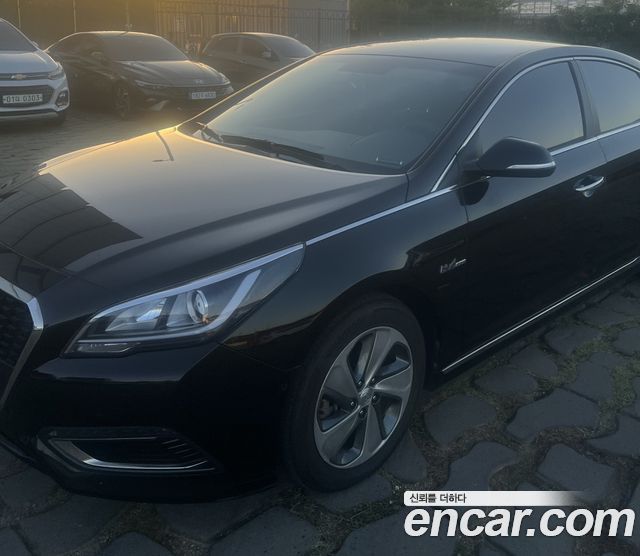 Hyundai Sonata Hybrid (LF) 2.0 HEV Modern 2016 — фото 2