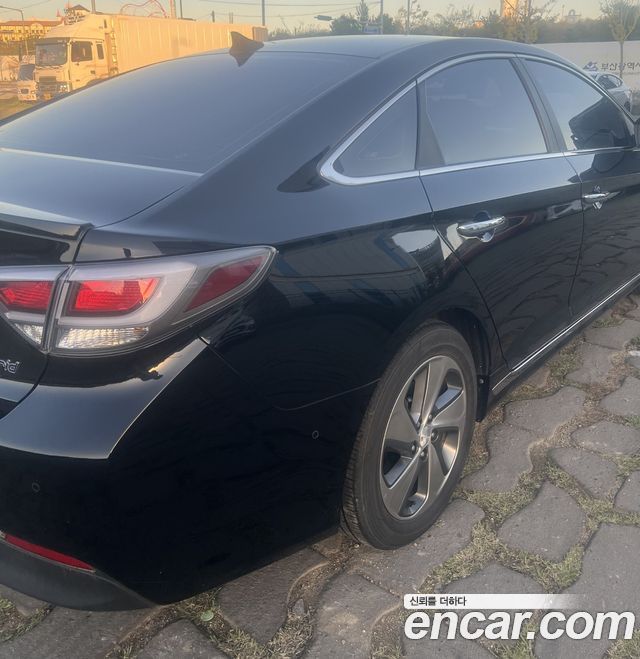 Hyundai Sonata Hybrid (LF) 2.0 HEV Modern 2016 — фото 6