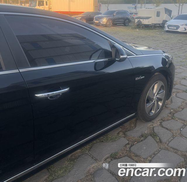Hyundai Sonata Hybrid (LF) 2.0 HEV Modern 2016 — фото 8