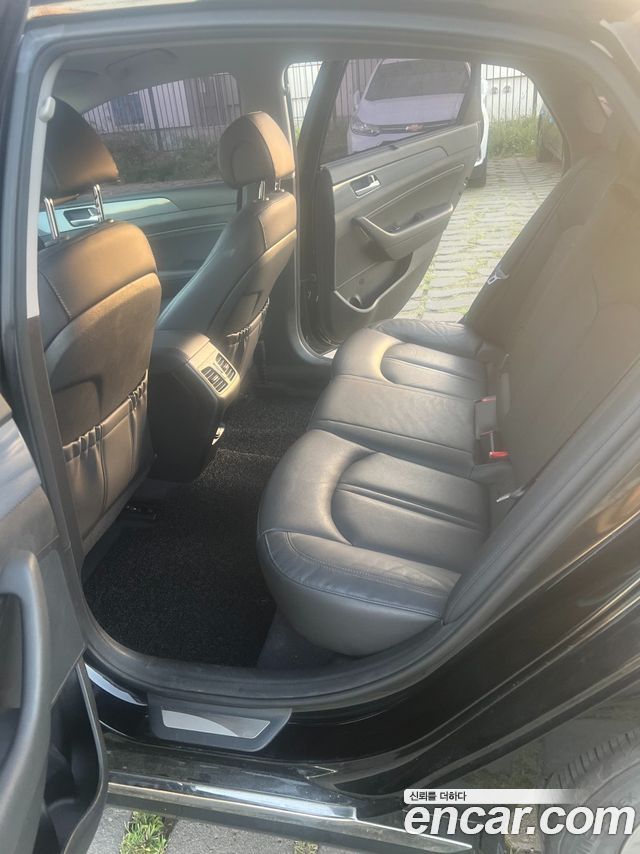 Hyundai Sonata Hybrid (LF) 2.0 HEV Modern 2016 — фото 17